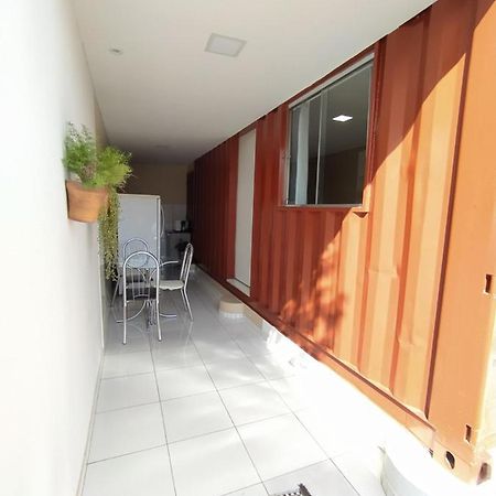 Container Lb Com Garagem Para Carros De Ate 4,5M Boa Vista  Eksteriør billede